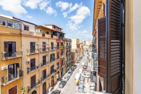 Cozy Apartments between Politeama and the Port